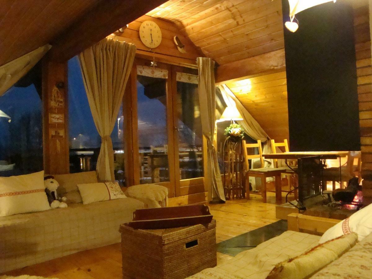 haut de chalet 6 P villard de lans Extérieur photo